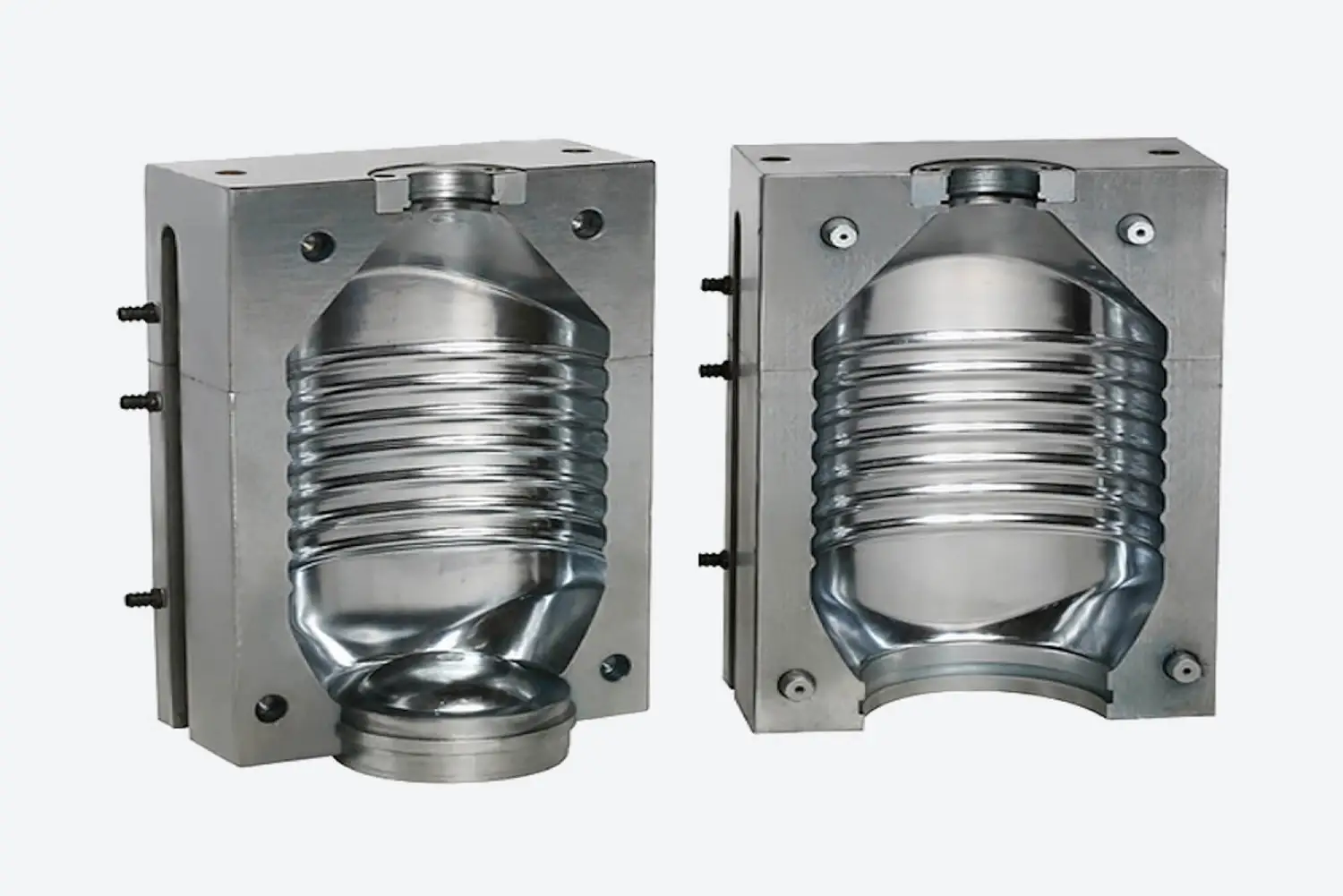 قالب های تولید شده توسط دستگاه CNC